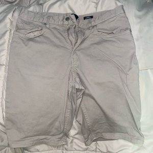 Mens H&M Slim Fit Khaki Shorts